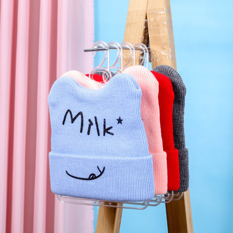 Simple Hat Display Rack Baby C - Baby Clothing Stores recension och pris